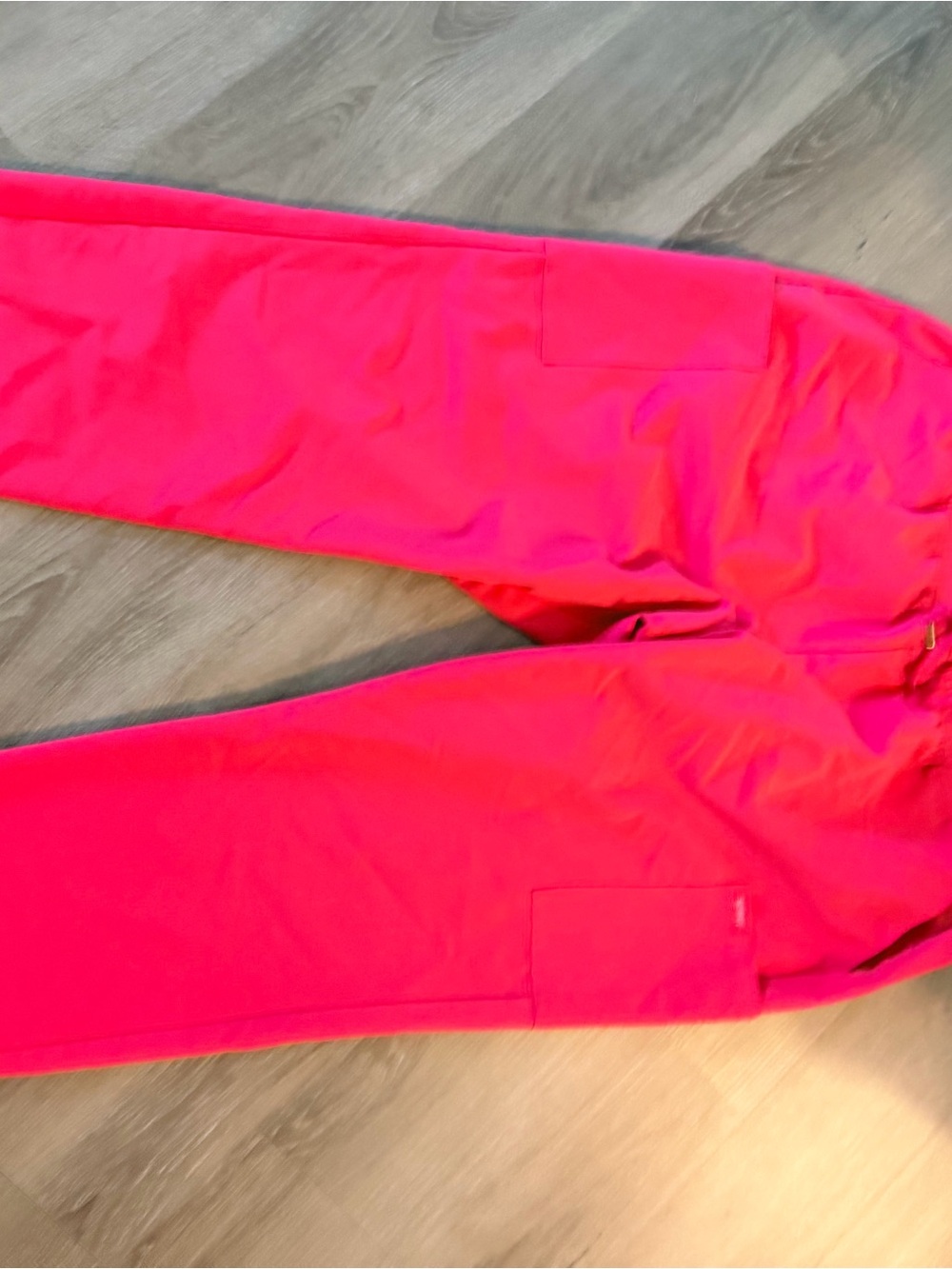 Women's Spirit scrubs in Watermelon - Picture 6 of 8